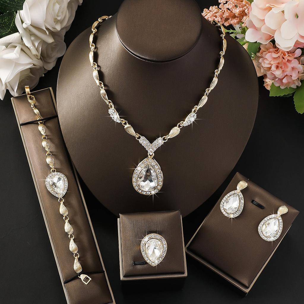 2026 Exaggerated Water Drop Gemstone Collarbone Chain Alloy Gold-plated Four-piece Bridal Banquet Jewelry