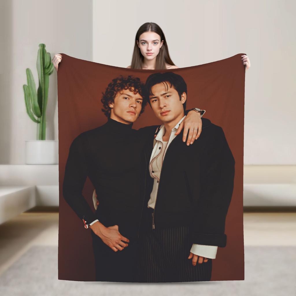 Soft Blanket Travel Shane Hollander Heated Rivalry Throw Blanket  Flannel Bedspread For Couch Chair Sofa Bed Fashion Sofa Bed