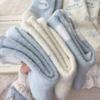Blaue Schneemann Plüschsocken Mittelhohe Socken Plüsch Verdickte Plüschsocken Niedliche Cartoon Schlaf-Socken