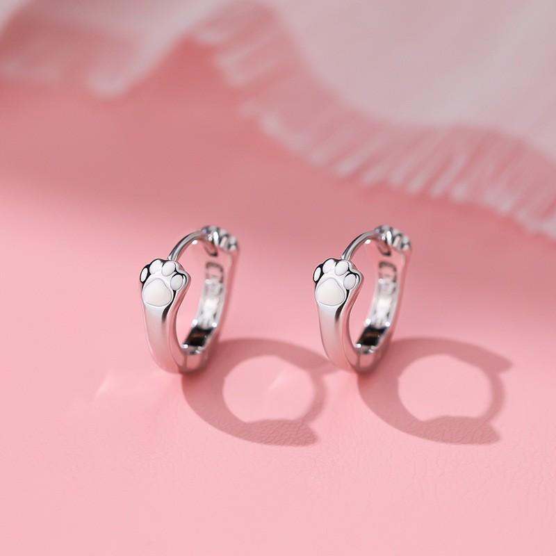

[Cat Paw Ear Cuff for Women Cute Minimalist Plain Circle Versatile Mini Fresh Sweet Earrings]