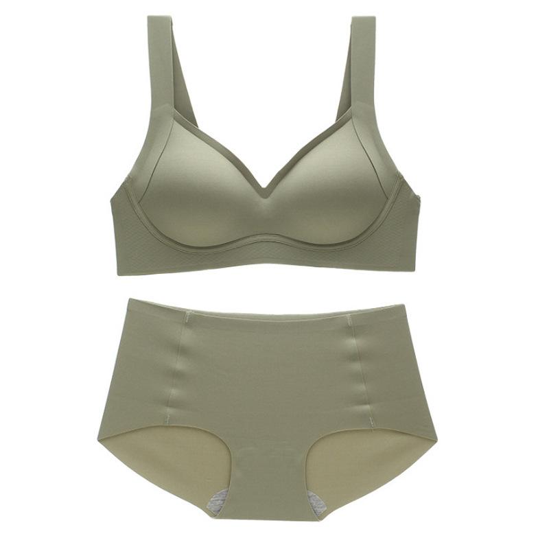 Women's Summer Small Breasts Gather Comfortable No Underwire Latex Anti Sag No Trace Underwear