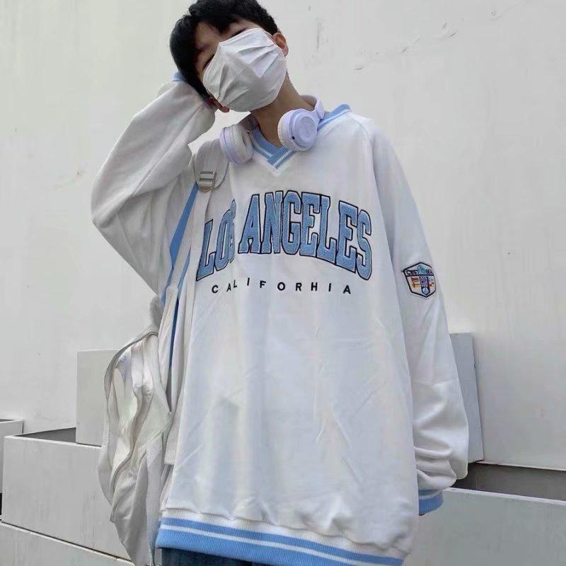 Street Style Trendy Retro Embroidered V-Neck Sweatshirt, Unisex College Style, Long Sleeve, 2021 Spring/Autumn.