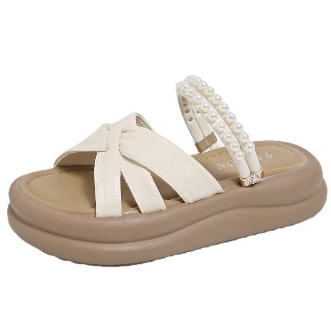 Pantoufles à plateforme muffin pour femmes à porter en été 2025, nouvelles pantoufles féeriques à hauteur, perles, deux façons de porter, plage, un mot, pantoufles cool