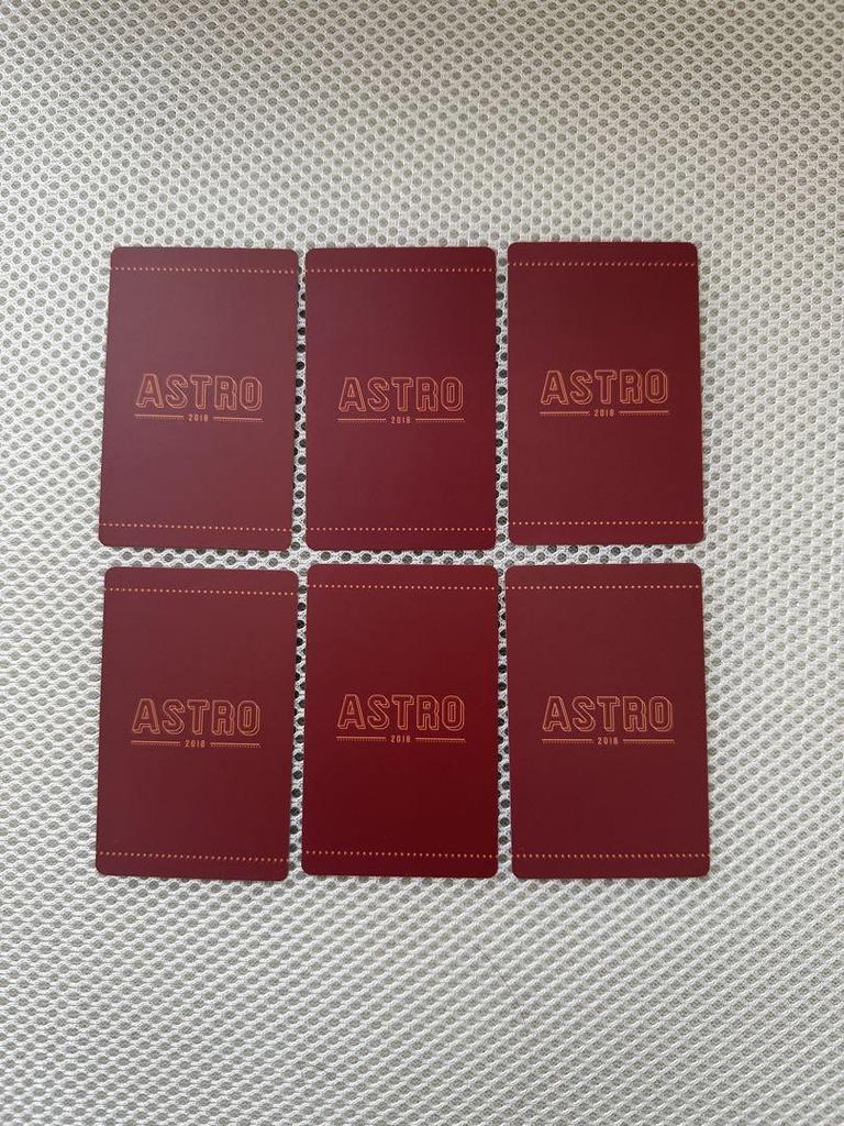 [USED] ASTRO 2018 Seagreen Trading Card