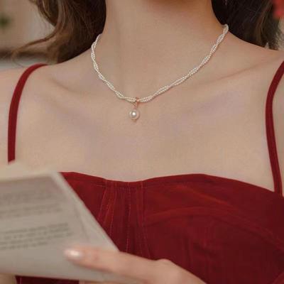 Court Pearl Necklace Women's Luxury Versatile Elegant Rare Design Lockbone Chain Accessory