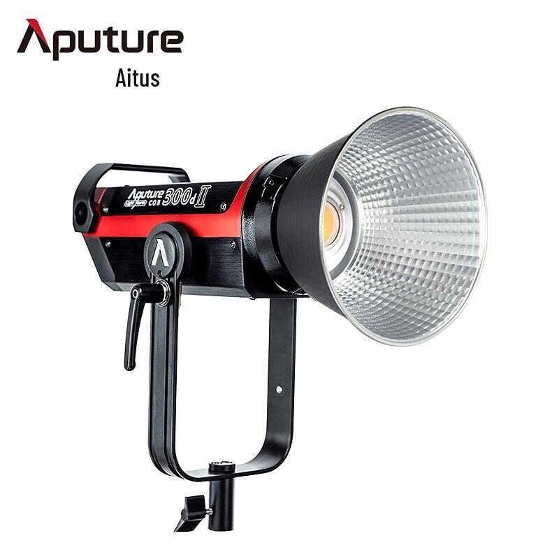 Aputure LS C300d II LED Video Light