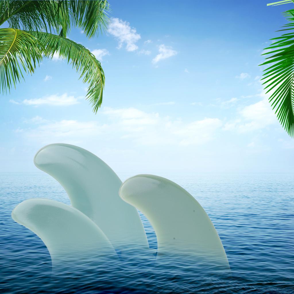 3 Stück Surfbrett Finnen, Starkes PVC Thruster Finnen Set mit Einzigartigem Design für Richtungsstabilität, für Brett Paddleboard Aufblasbares Surfbrett
