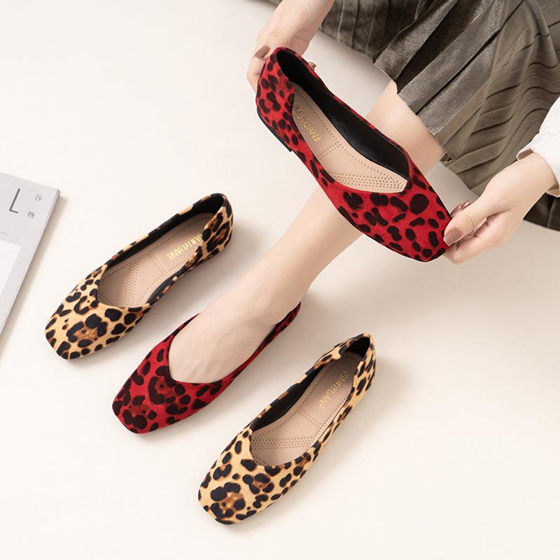 Fashion Big Size 35-43 leopard pattern flats woman ballerina flock shallow sneaker shoes women square toe soft soled moccasins femme2025