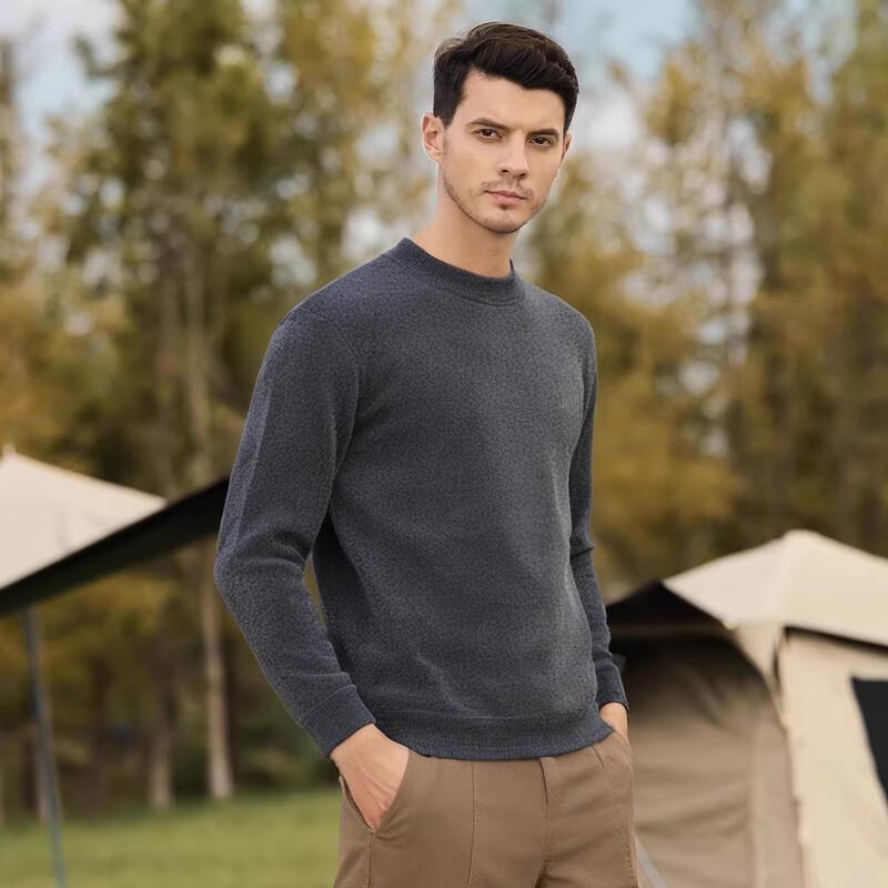 Jeep Men's Embroidered Fleece-Lined Pullover Sweater