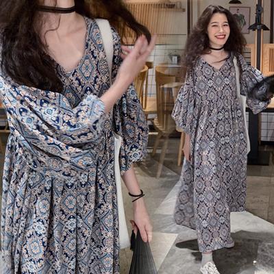 Summer Loose Retro Women's Floral Dress Lantern Sleeve V-neck Pleated Printed Women's Dress