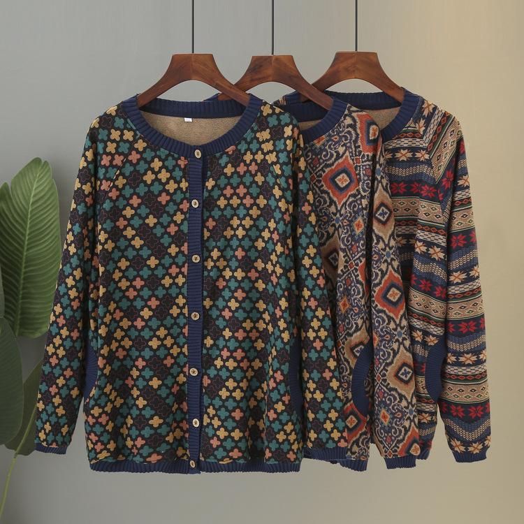Middle-aged and Elderly Spring and Autumn Sweater Knitted Cardigan Jacket Female Mother Embroidered Round Neck Comfortable Top Old Lady