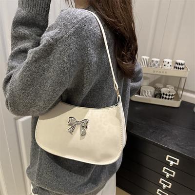 New Fashionable and Casual Single Shoulder Popular Underarm Bag Trendy and Beautiful Small Square Bag Underarm Bag