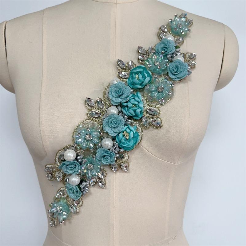 Big Rhinestone 3D Flower Sewing Fabric Applique Embroidery Rhinestone Flower Patch for Wedding Dress Decoration