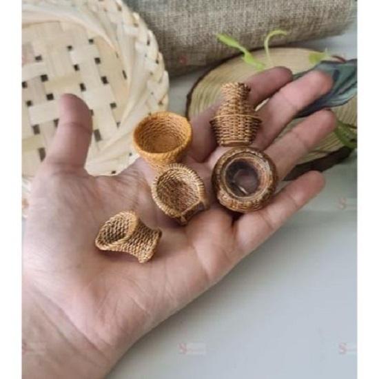 1 Set Resin Miniature Sitting Sofa Set – 5 Pcs | Decorative Showpiece | Gift for Him/Her, Home, Living Room, Office, Table, Car Dashboard