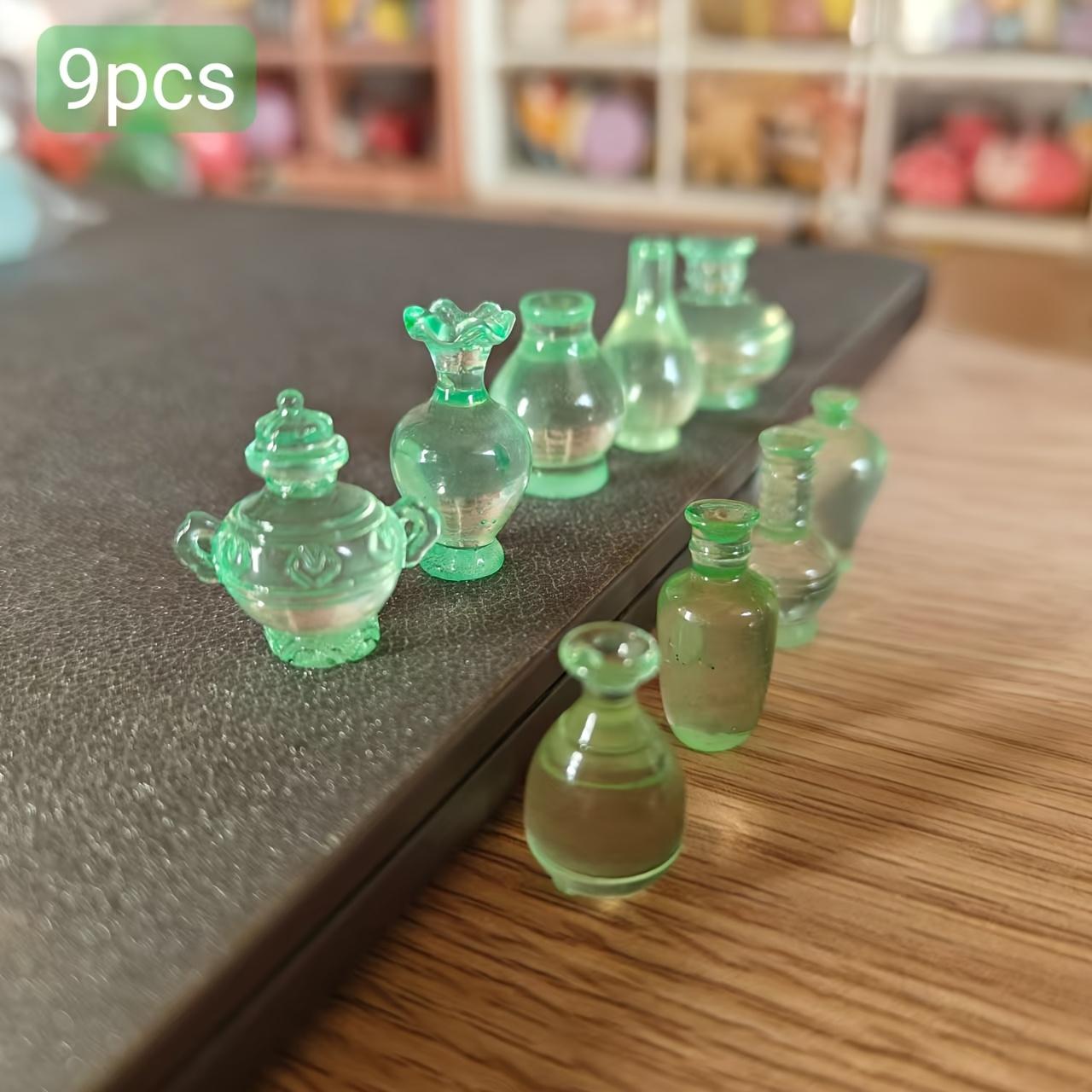 

9pcs Miniature Resin Vase Set - Antique-Style Decor for Fairy Gardens, DIY Crafts, Home & Office Desk Ornaments, Versatile for Christmas, Halloween 9pcs