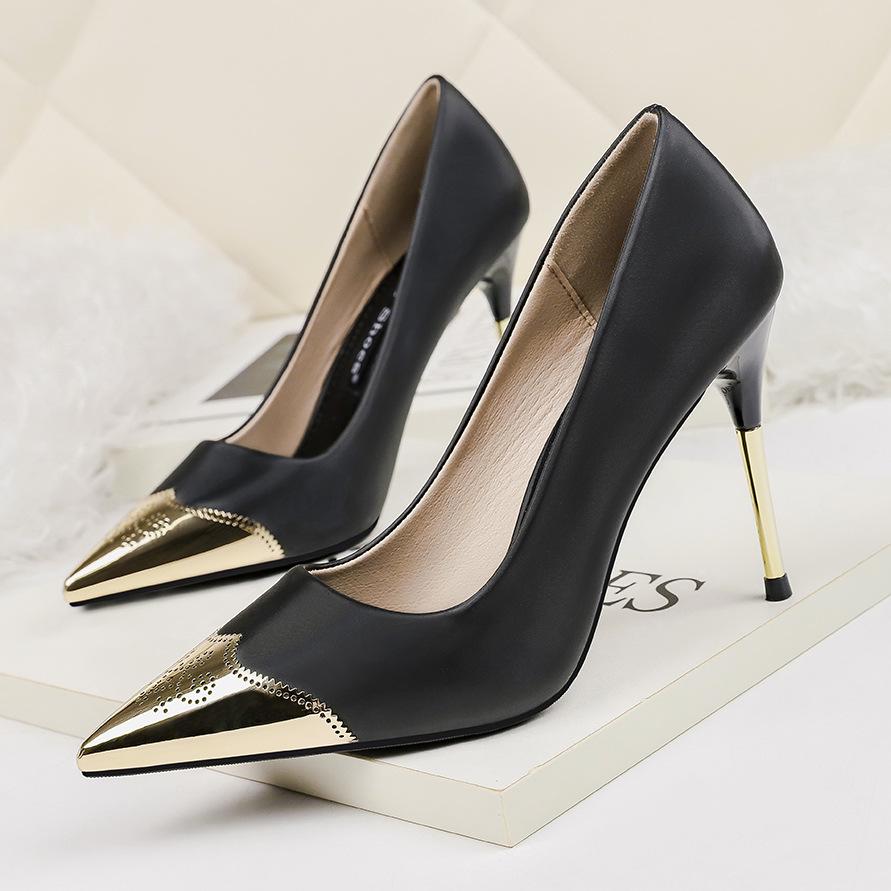 Elegant Pointed Toe High Heel Pumps