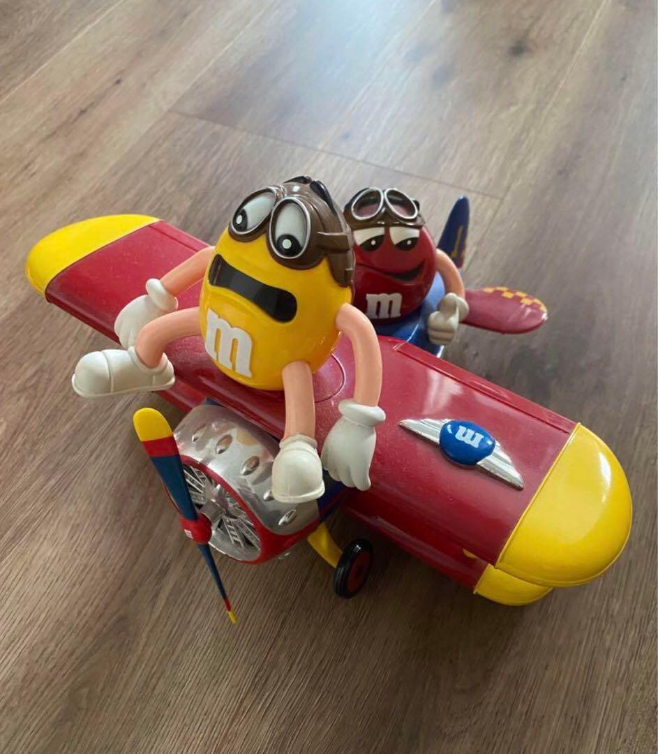 

[USED] M&M s Dispenser m&m s