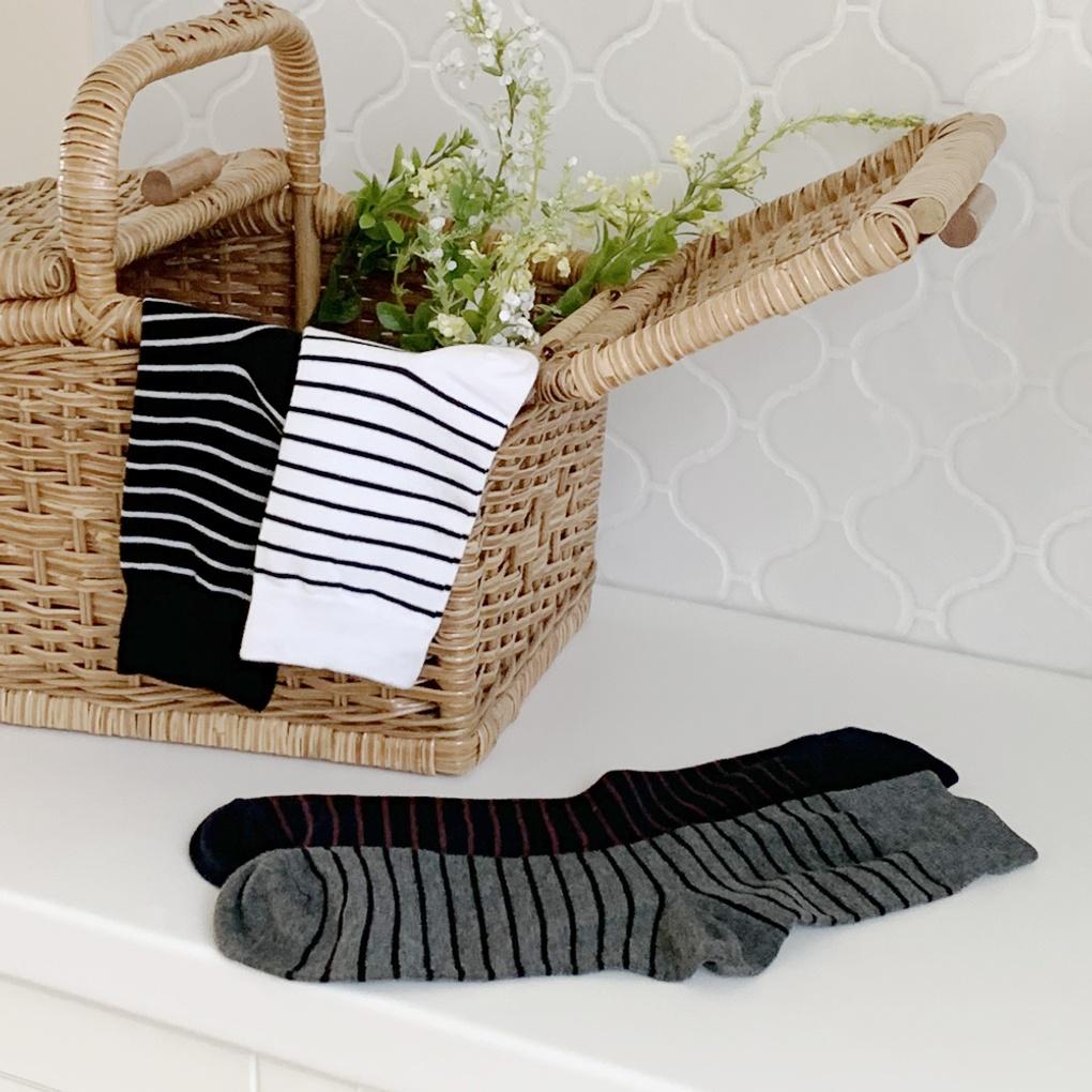 

Men s Neverstop 1 Mid-Calf Socks (4 Pairs) 4 pairs of black