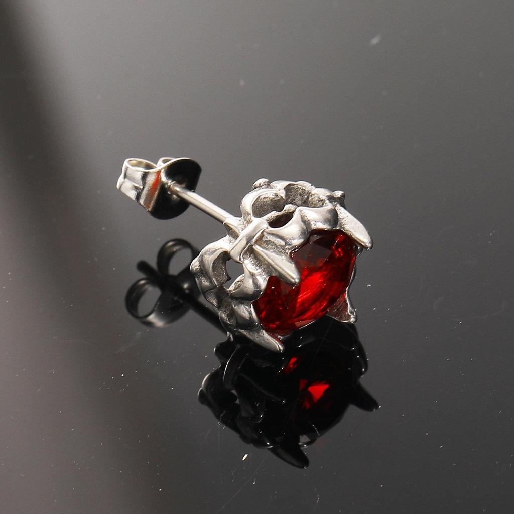 High-End Retro Rhinestone Stud Earrings for Men & Women – Versatile Titanium Steel Design