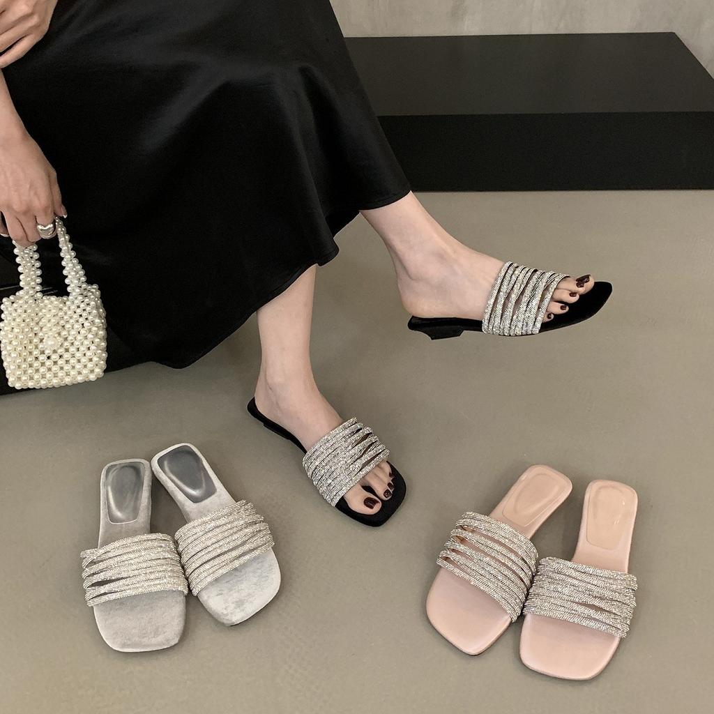 French rhinestone one-word open-toed sandals for women's summer wear 2025 new fairy style temperament square heel sandals