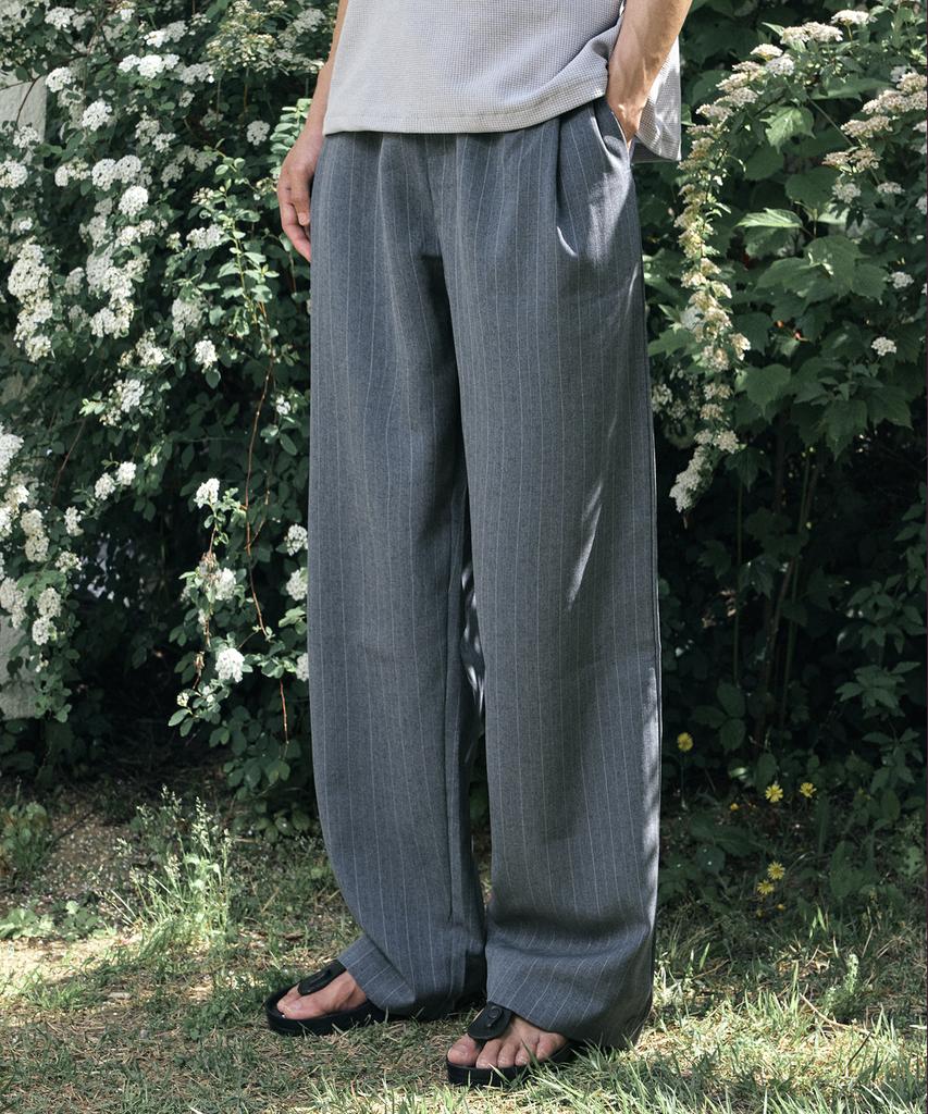 WHOLOVESART Double-Pleat Striped Wide Slacks Gray