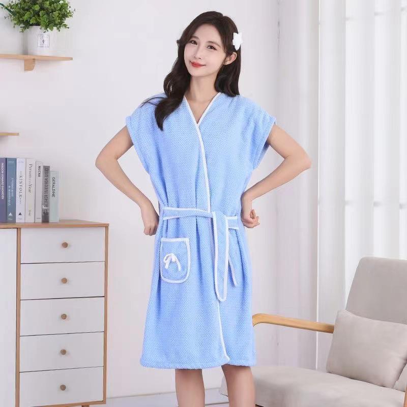 

Quick-Drying Coral Fleece Bath Skirt - Soft, Absorbent, Wearable Bathrobe for Home Use синий