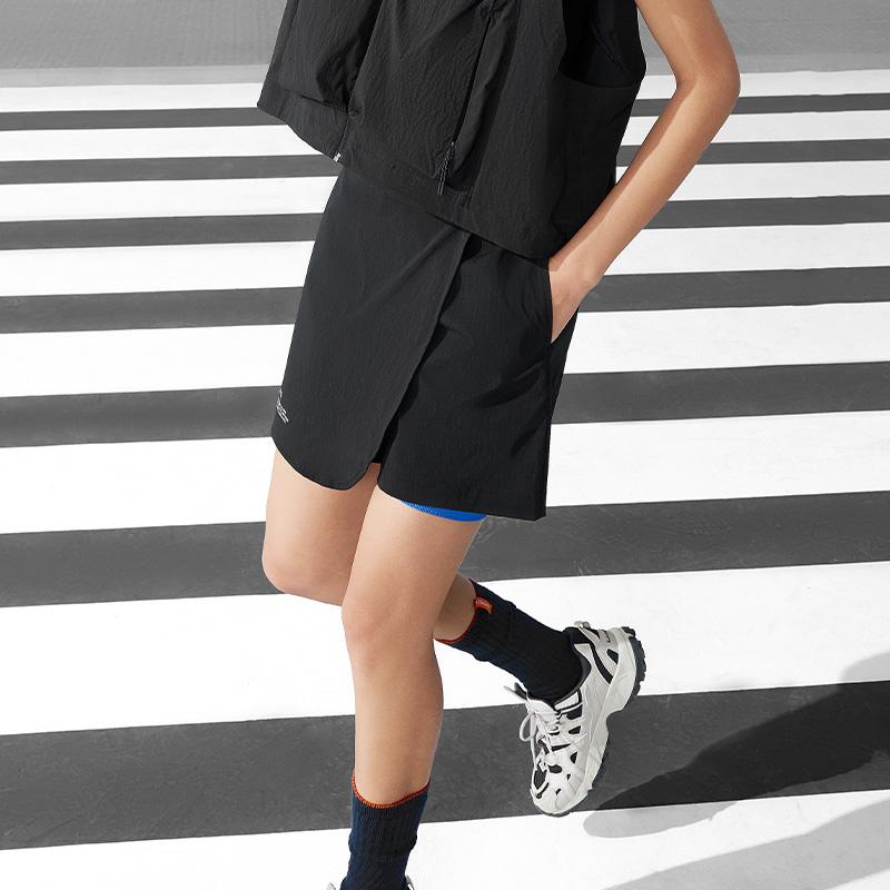 Li Ning CF Buchstaben Mid Waist Rock Bequemer Freizeitrock Damen Röcke Schwarz ASKU150-1