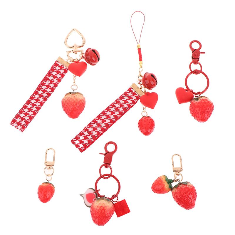 1 Stück Erdbeere Rotes Herz Schlüsselbund Schlüsselbund Für Frauen Mädchen Schmuck Simulierte Frucht Niedlich Auto Schlüsselhalter Schlüssel Zubehör