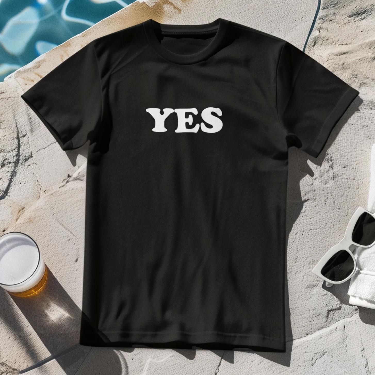 Yes T-Shirt - positive happy hello hi bonjour hey good funny silly oui Cool S