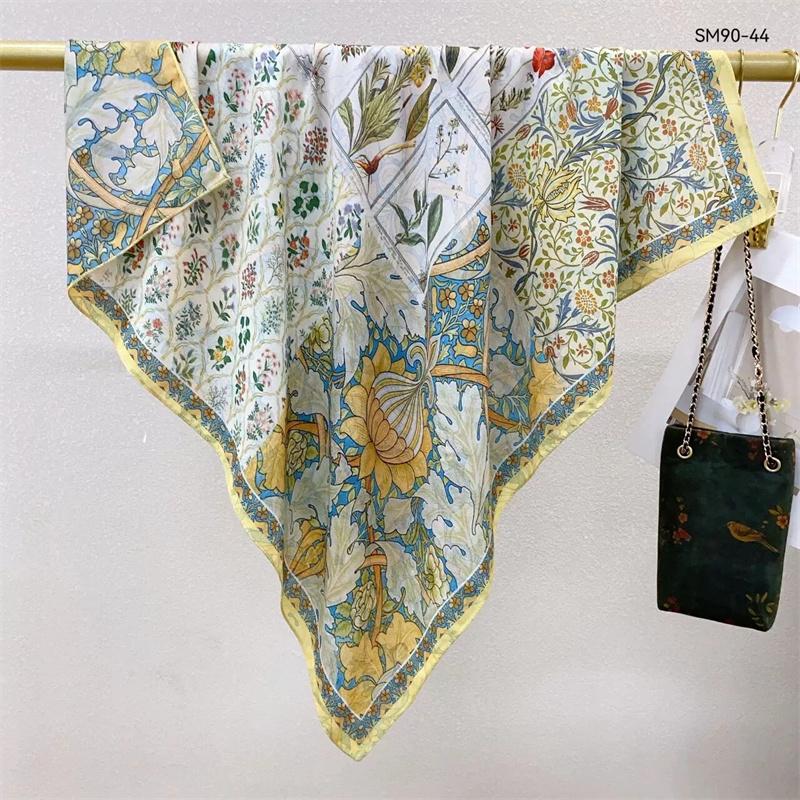 Double-Sided Faux Silk And Wool Printed Scarf For Women Spring And Autumn 90Cm Square Scarf Foulard Bandana Femmel Headscarf