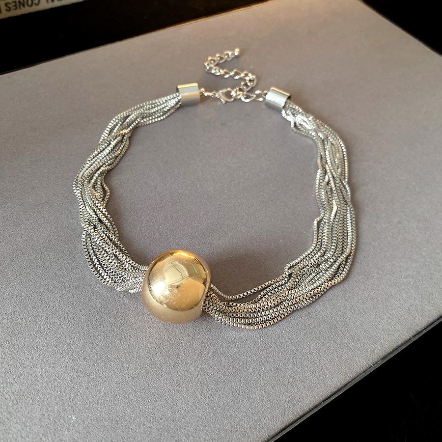 Minimalist Multi-Layer Stackable Clavicle Necklace - Trendy, Versatile Design for Women