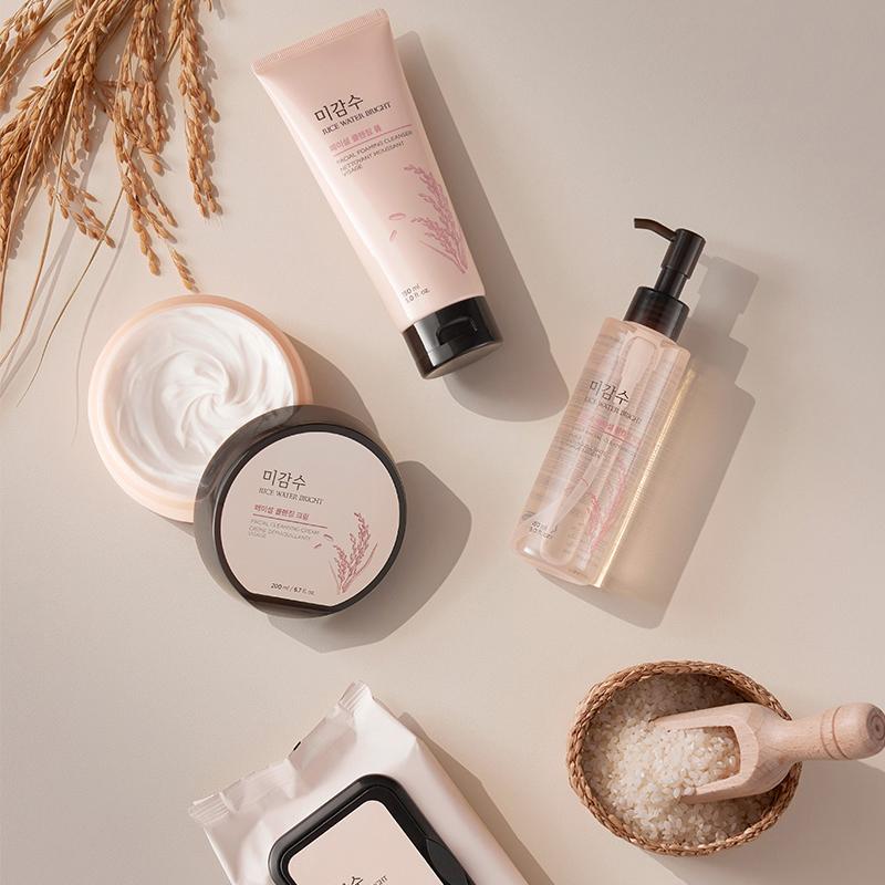 The Face Shop Rice Water Bright Cleansing Foam (BIG SIZE) 300ml