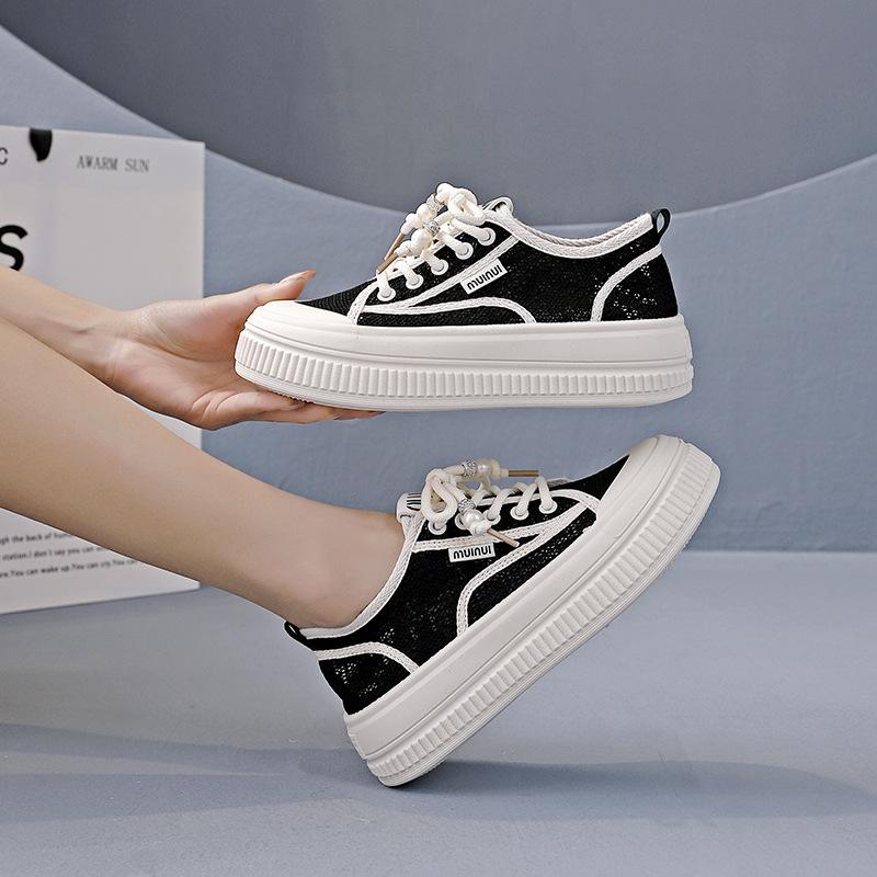 

Little white shoes women s 2025 summer new casual heightening shoes children s popular thick-soled white sports shoes 2651 35 чёрный