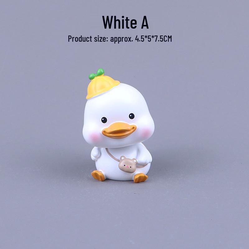 MOMO Yellow Duck Car Ornament - Head-Shaking Interior Decoration, Perfect Birthday Gift for Women.