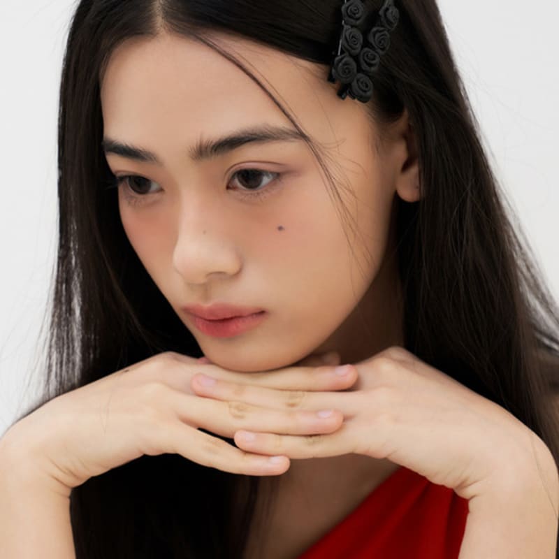 FANTASTIC PLANET [2SET] Black Rose Hair Pin