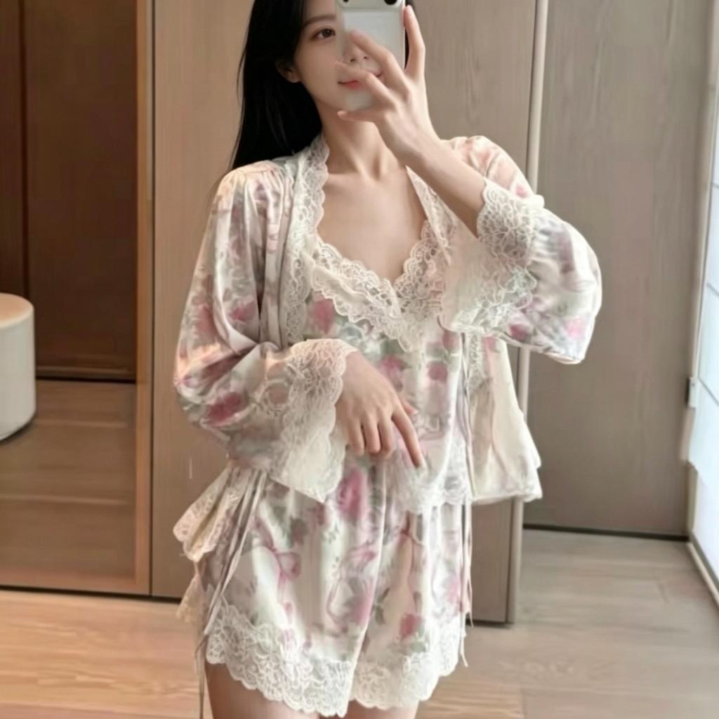 Ice Silk Floral Pajamas Women's Pure Desire Long-sleeved Shorts Are Thin and Can Be Worn Outside French Sweet Lace Edge Loungewear