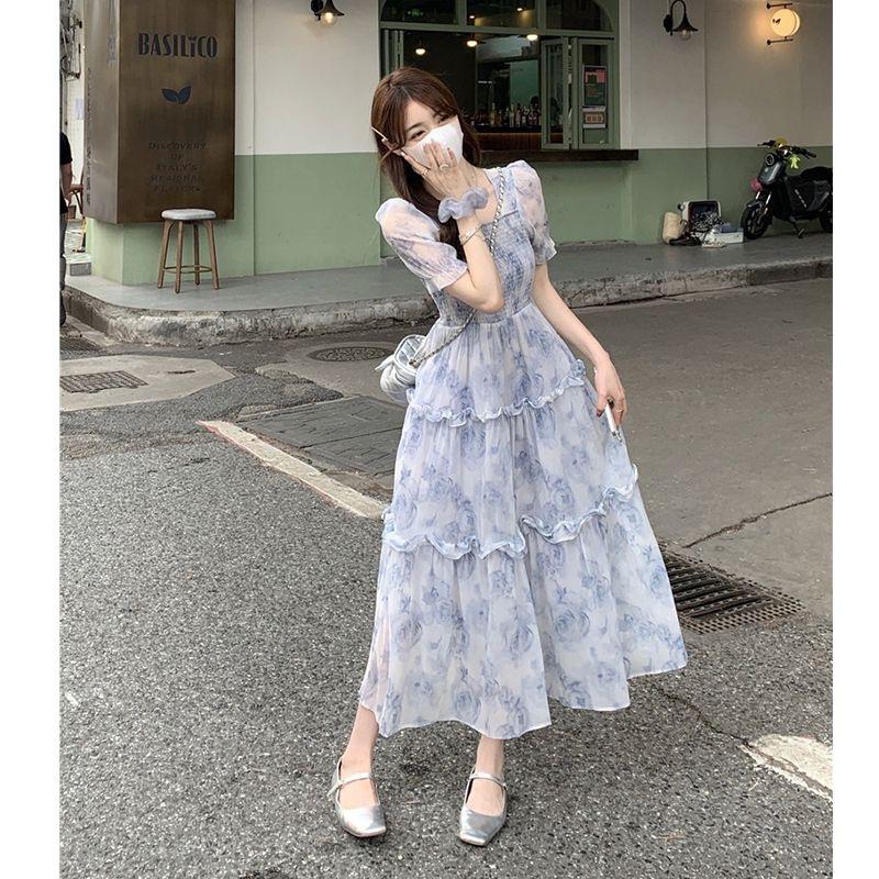 Retro Square Collar Floral Dress Women's Summer 2026 New Super Fairy Mori Waist Thin Fungus Edge Long Skirt