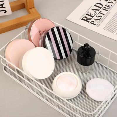 6 tipos de cajas de plástico portátiles para polvos sueltos, recipiente vacío de mano con tamiz, tarro de maquillaje cosmético de viaje con tamiz.