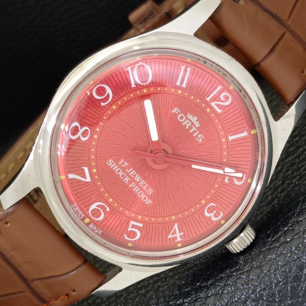 

ВИНТАЖНЫЕ ШВЕЙЦАРСКИЕ МУЖСКИЕ ЧАСЫ С РУЧНЫМ ЗАВОДОМ, С ОТРЕСТАВРИРОВАННЫМ ЦИФЕРБЛАТОМ КРАСНОГО ЦВЕТА a500031-2 R151a-a500031