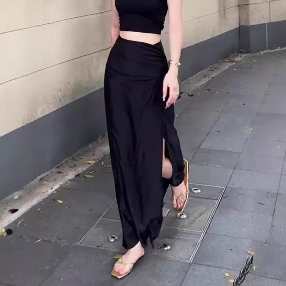 Women's Summer 2025 High Waist Black Midi Skirt with Hip-Hiding Drapey A-Line Design and Side Slit, Slimming Korean Style.