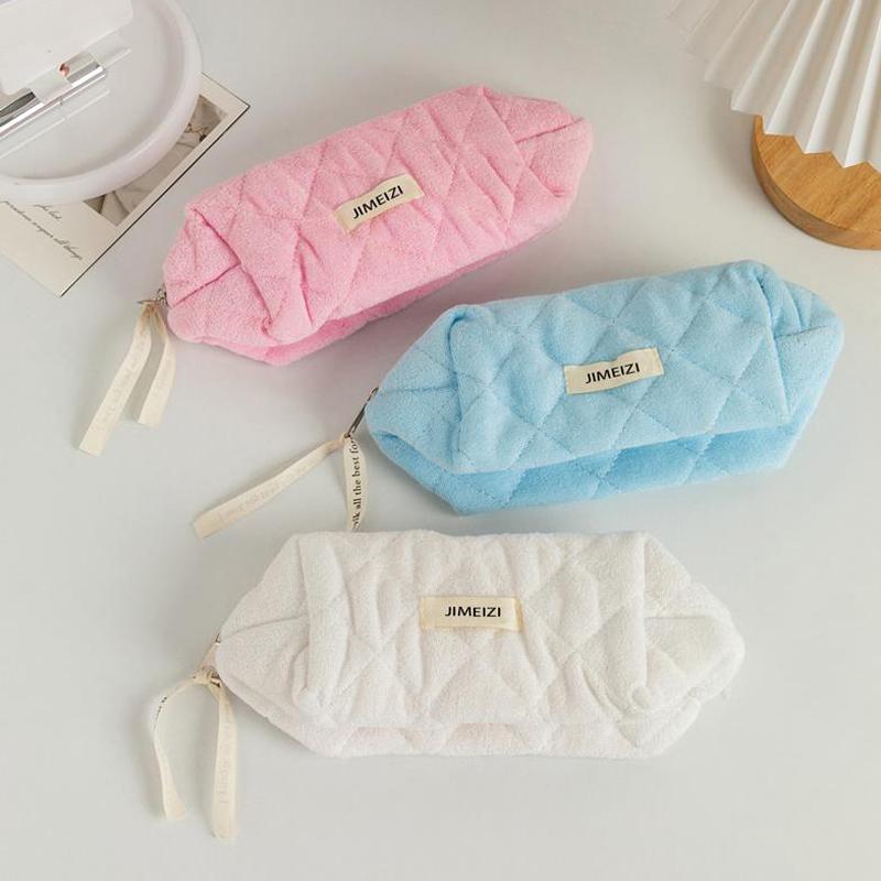 Cute Plush Diamond Lattice Cosmetic Bag Girl Pencil Case High Capacity Portable Storage Bag Toiletry Bag Student Stationery Gift