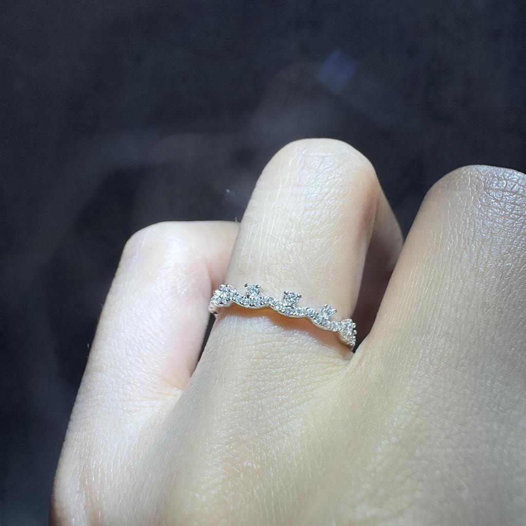 Elegant Moissanite Lace Ring: Stackable 925 Silver, Fashionable and High-End Women's Accessory