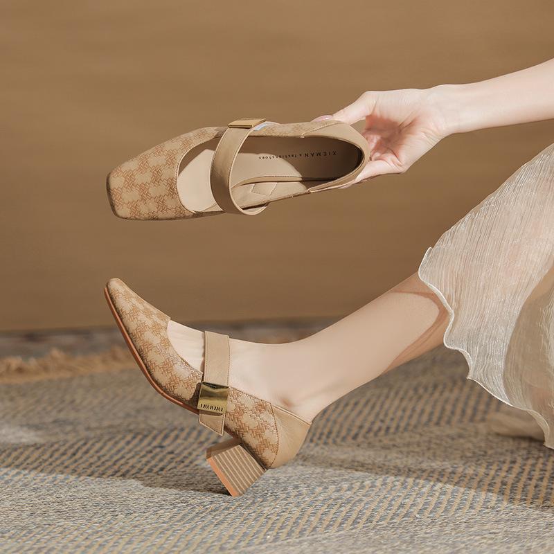 Square head single shoes women's new spring and autumn retro thick heel one-word buckle high heels color matching fashion women's shoes