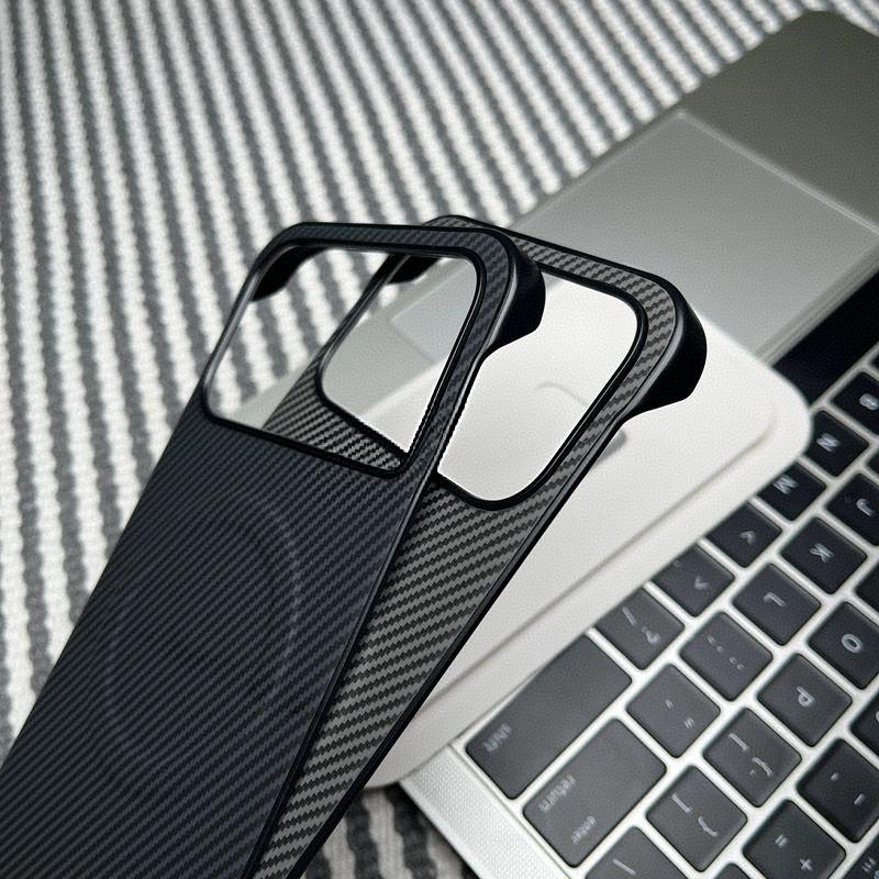 Voor Xiaomi POCO F8 Ultra Hoesje Hard PC Slank koolstofvezel magnetisch Draadloos opladen Beschermende Achterhoes Voor POCO F8 Pro Shell