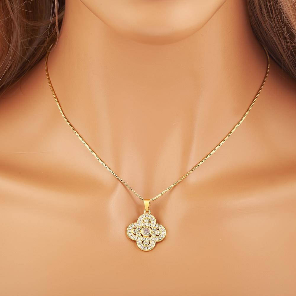 Nidin Light Luxury Heart/Flower Shape Elegant Aesthetic Charm Pendant Necklace For Women Men Birthday Party Jewelry Accessories