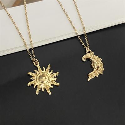 Moon Star Pendant Necklace for Girl Women Golden Color Various Design Link Chain Choker Necklace Gift for Friend Fashion Collar
