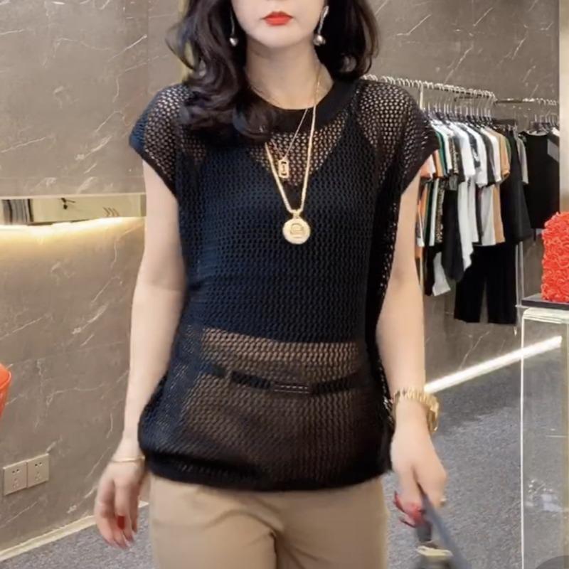 Niche Design Sense Hollow Thin Half-sleeved Women's Sweater, Summer New Style Black Sexy Chic Loose Short-sleeved Top
