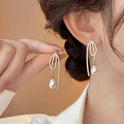 Diamantbesetzte Perlen-Wassertropfen-Fransenohrringe leichter Luxus hochwertiges exquisites Design Steckerohrringe Modeohrringe Frauen
