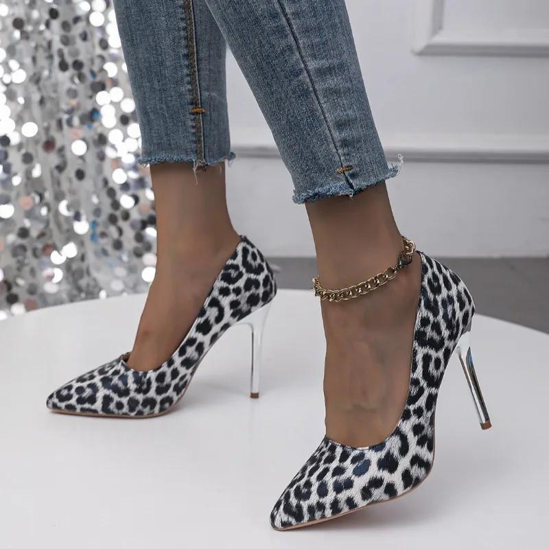 

Туфли на высоком каблуке 2024 года, новые женские туфли из искусственной кожи, повседневные офисные туфли без застежек на шпильках, модные туфли с острым носком для ночного клуба с леопардовым принтом, танцевальная обувь 34