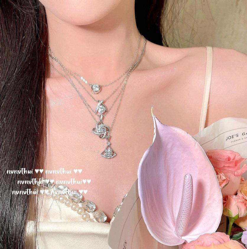 Dazzling Eyes, Comet Gem Necklace, Mermaid Tears, Plated With 18K Gold, Fan-Shaped Large Carat Zircon Necklace, Stacked.